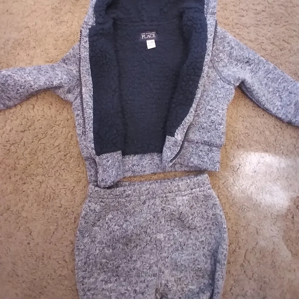 The Children's Place Hoody 2 piece Jogger 12-18 M